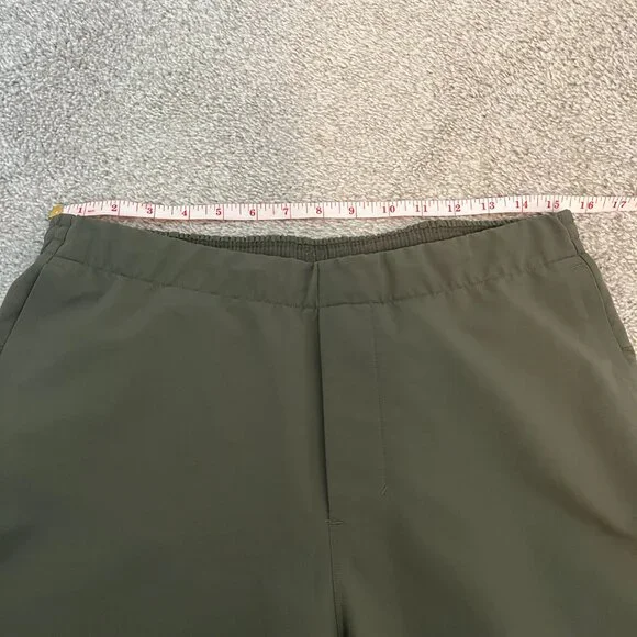 Lululemon Men’s Classic-Tapered Fit Pique Trouser – Green, Size M - Picture 4 of 6